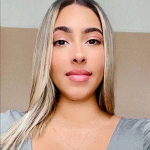 Meet your Posher, Tiffany